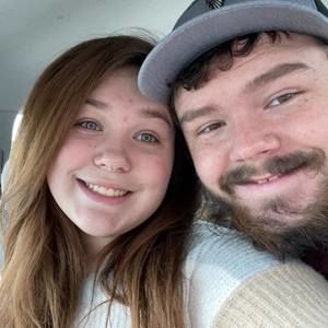 Meet your Posher, Katelyn